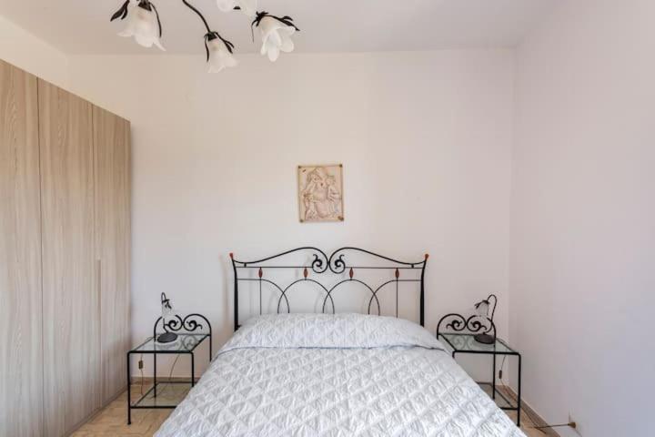 Guesthouseminturnoit Lucia Sparagna Minturno Exterior foto